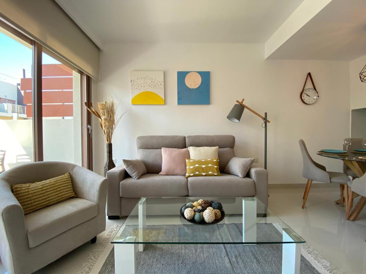 Bianca 212 - Cosy Flat 250m From Mil Palmeras Torre de la Horadada